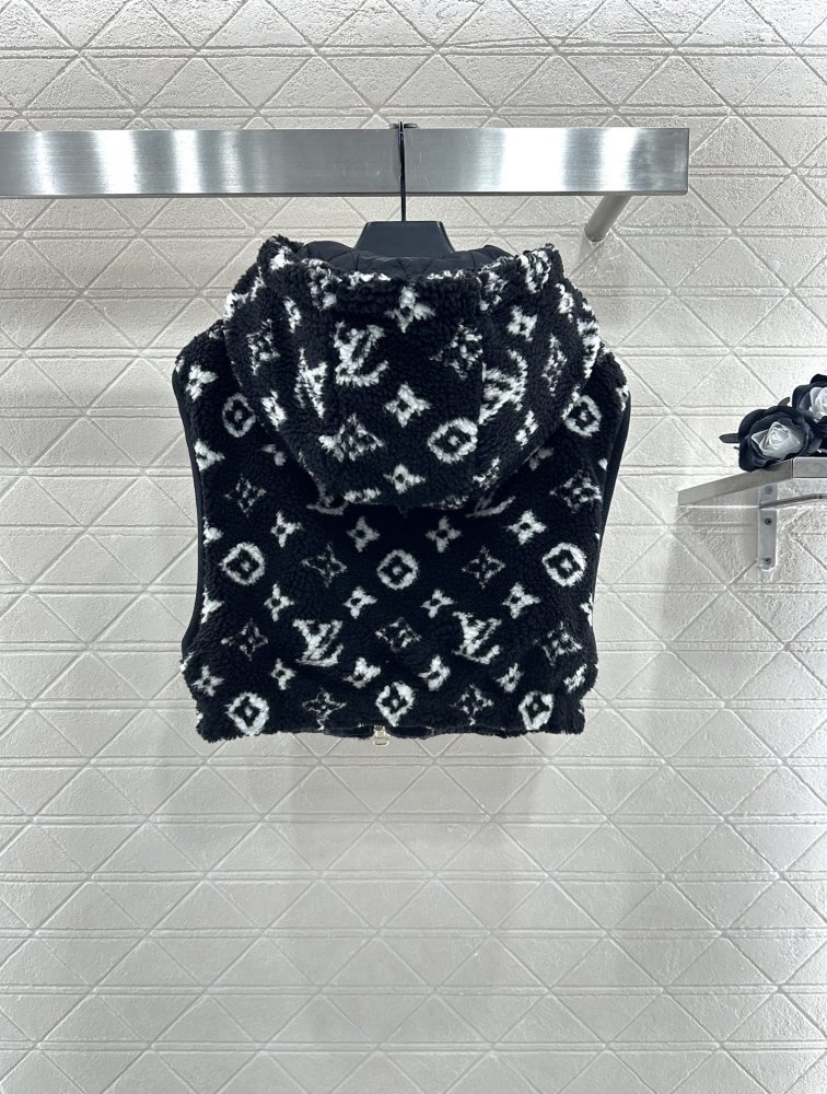 Жилетка женская фото 2