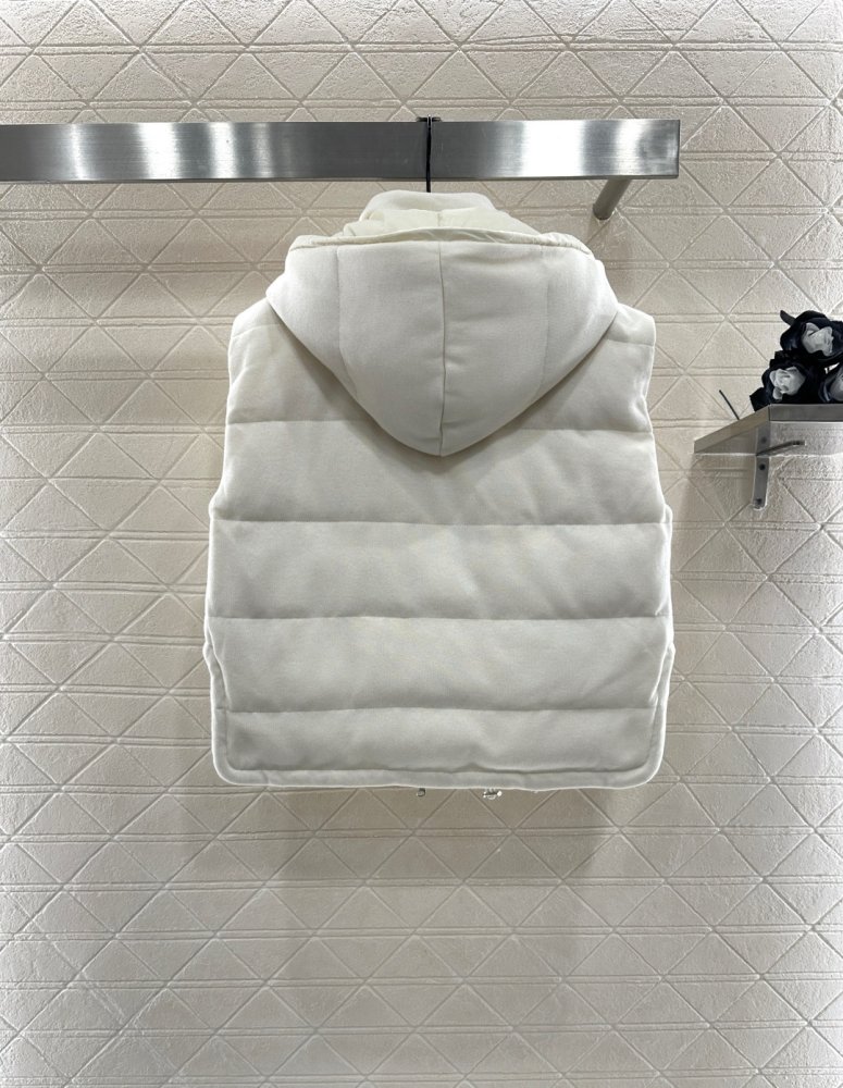 Vest women's фото 2