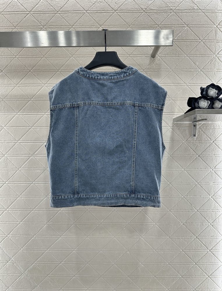 Vest women's фото 2