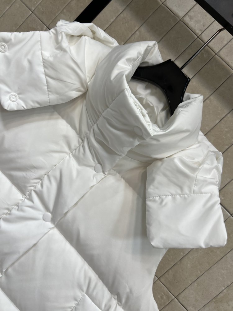 Жилетка женская фото 2