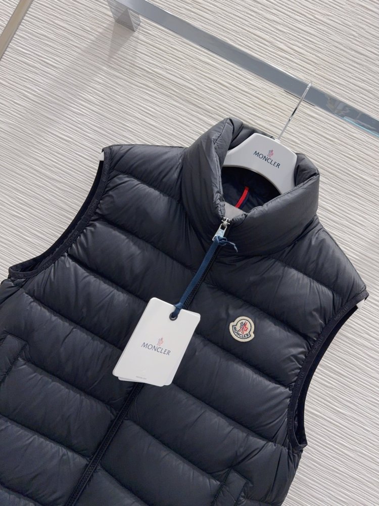 Жилетка женская фото 2