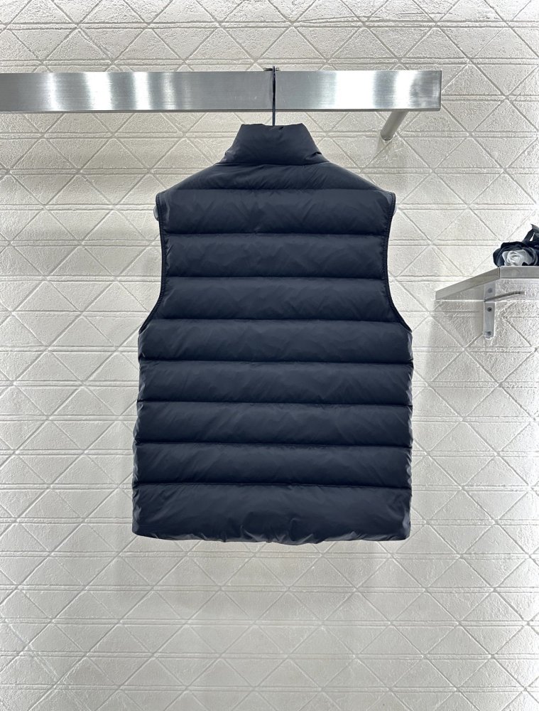 Жилетка женская фото 2