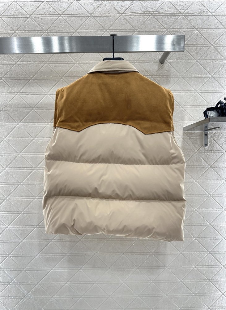 Жилетка женская фото 2