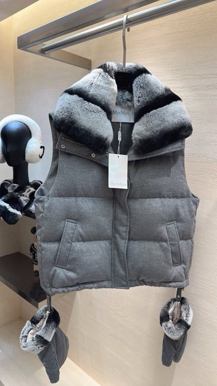 Vest women's фото 2