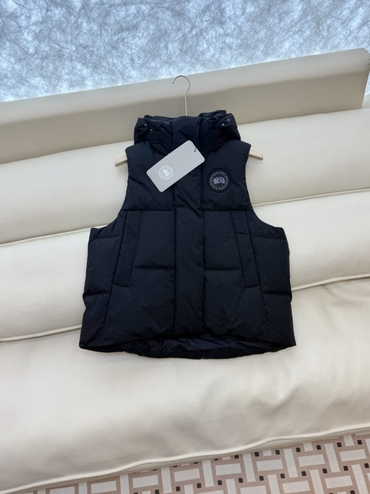 Жилетка женская фото 3