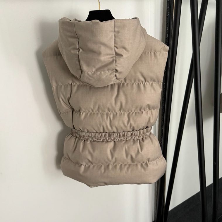 Vest women's фото 3