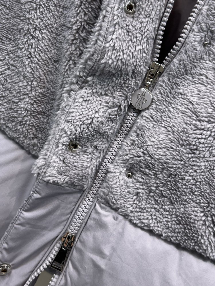 Жилетка жіноча фото 3