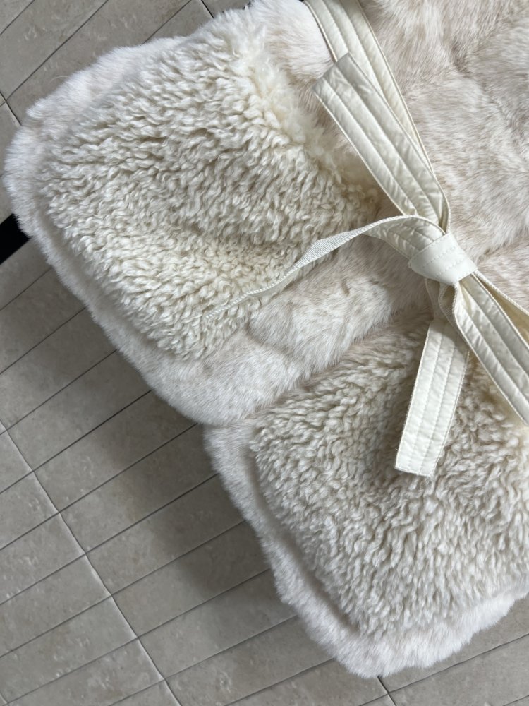 Vest women's фото 3