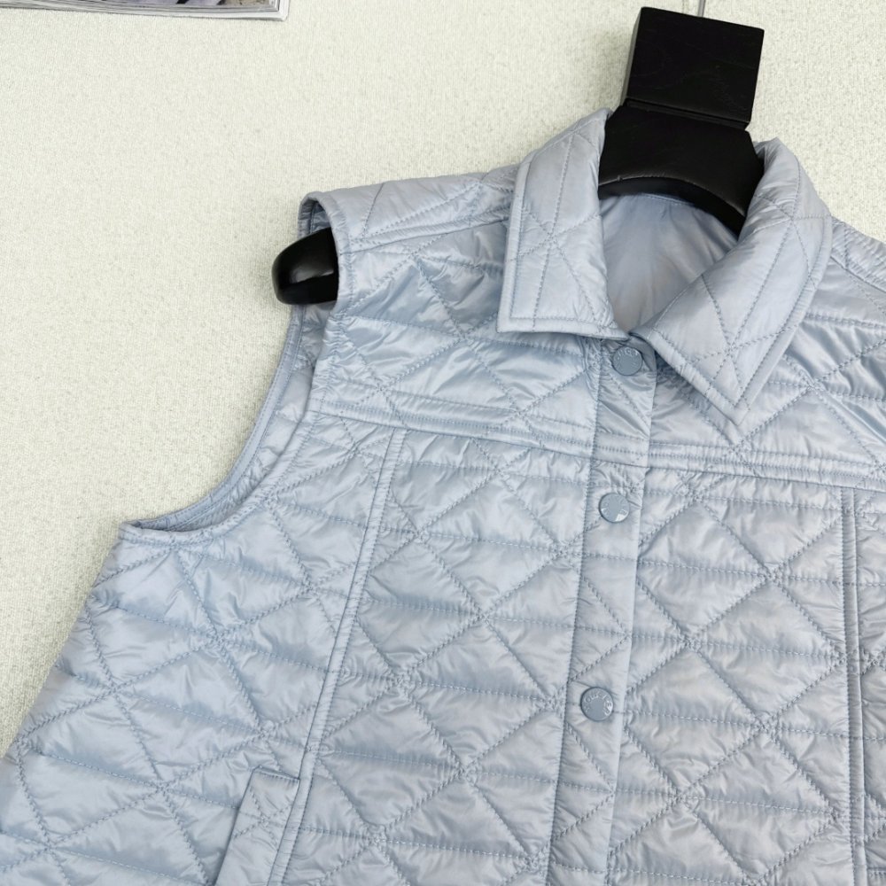 Vest women's фото 3