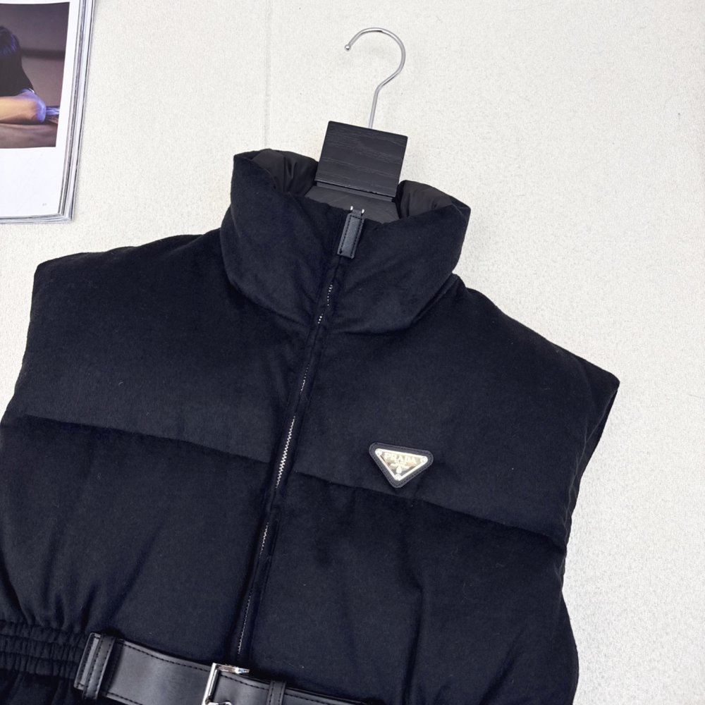 Жилетка жіноча фото 3