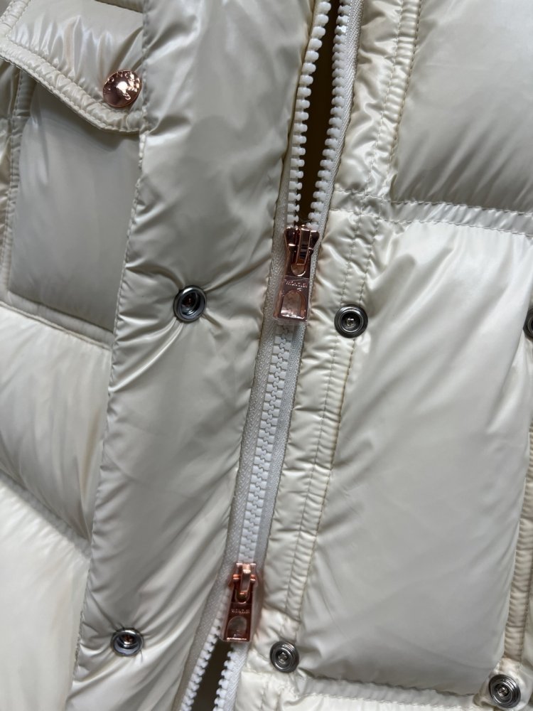 Жилетка жіноча фото 3