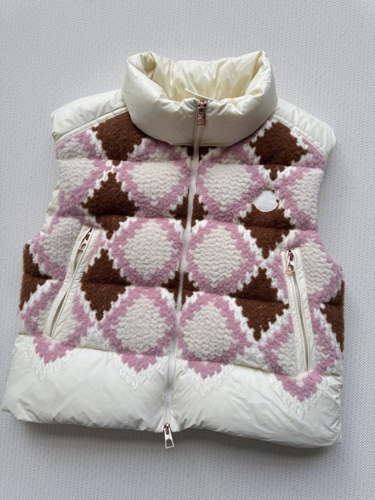 Жилетка женская фото 3