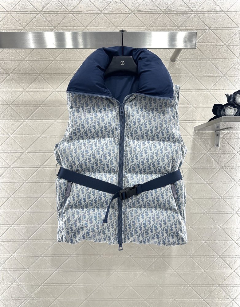 Жилетка женская фото 3