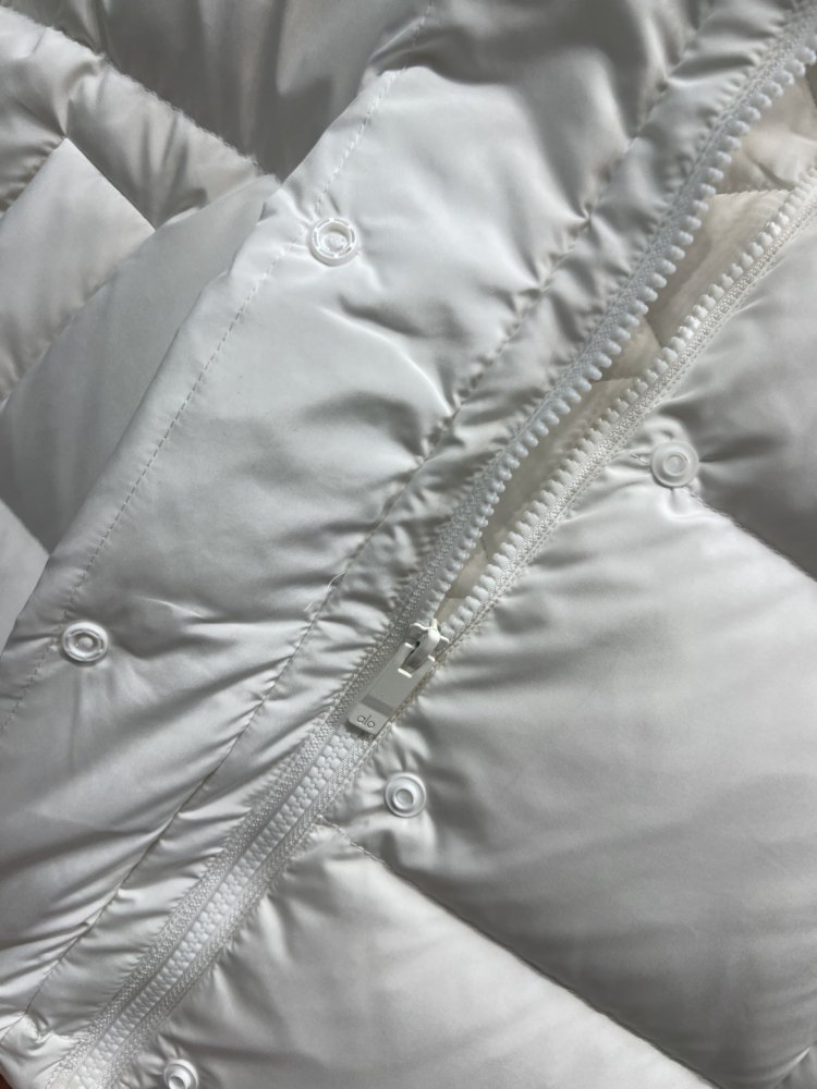 Жилетка женская фото 3