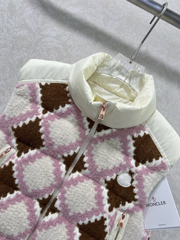 Жилетка жіноча фото 3