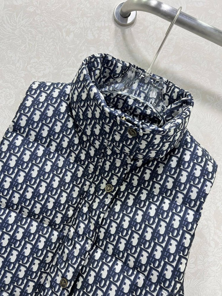 Жилетка женская фото 3