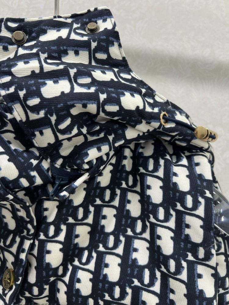 Жилетка женская фото 3