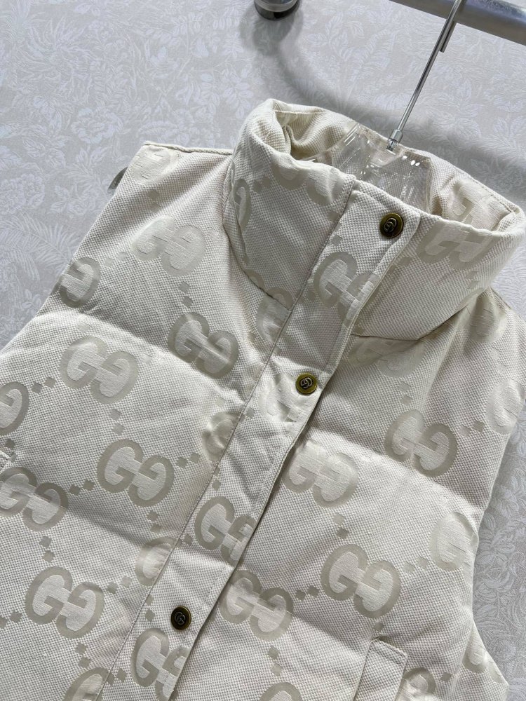 Жилетка женская фото 3