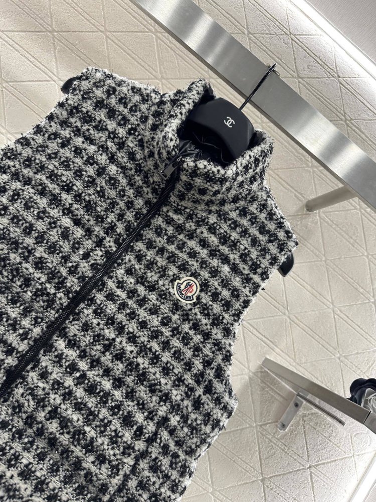 Жилетка женская фото 3