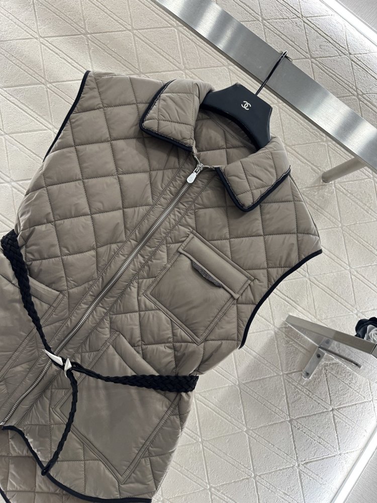 Жилетка женская фото 3