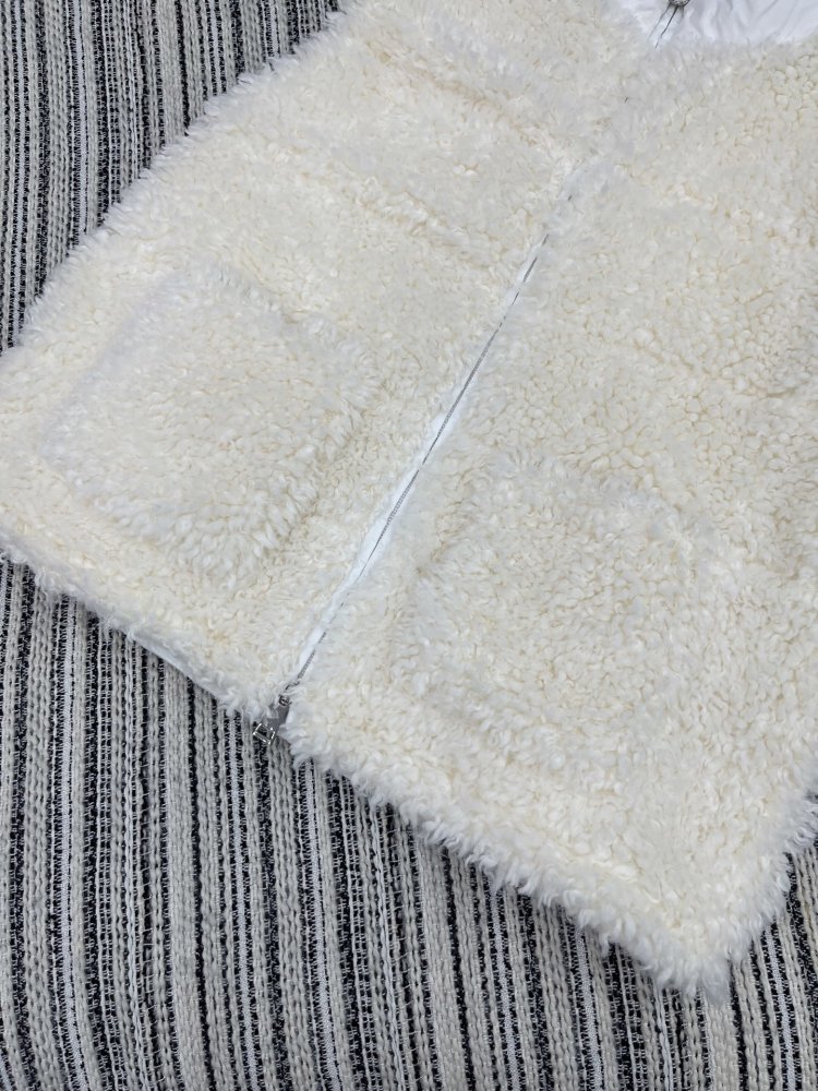 Vest women's фото 4