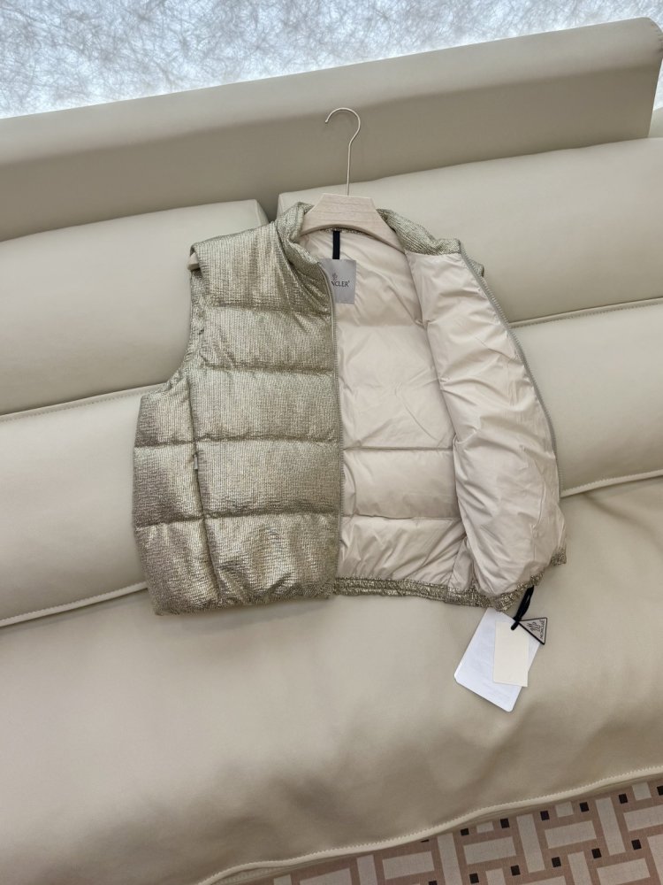 Vest women's фото 4