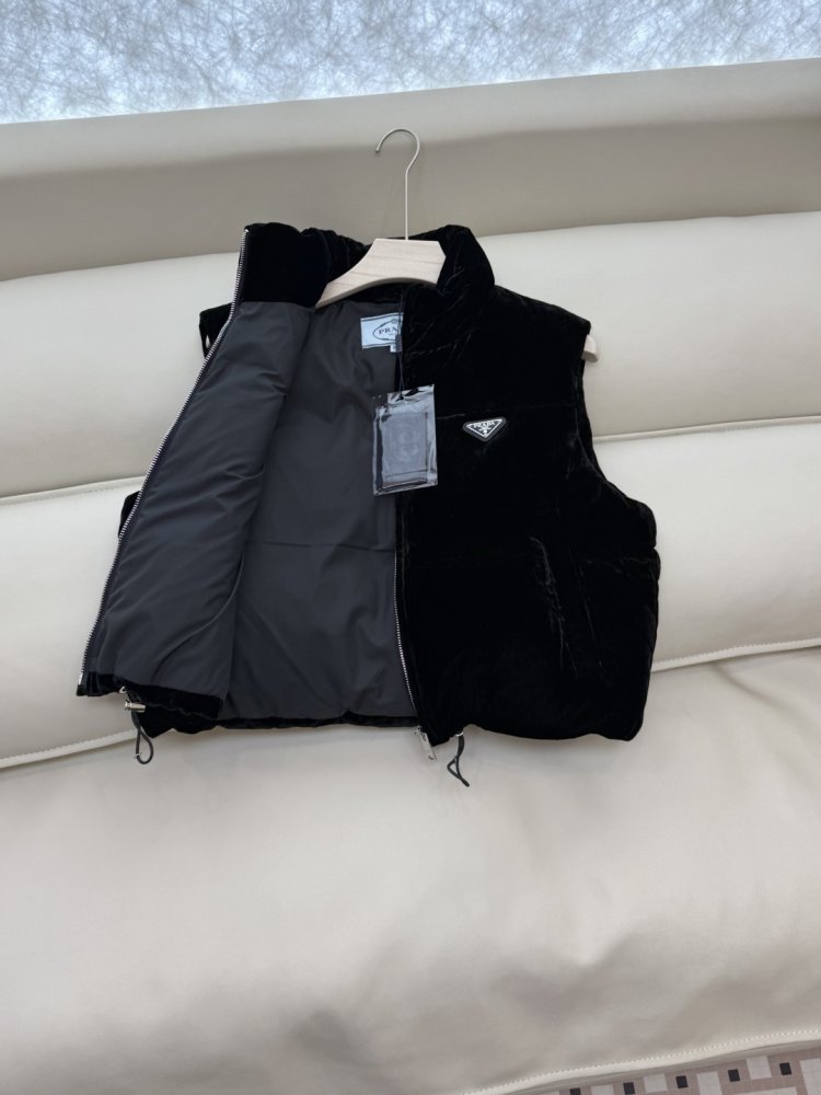 Жилетка жіноча фото 4