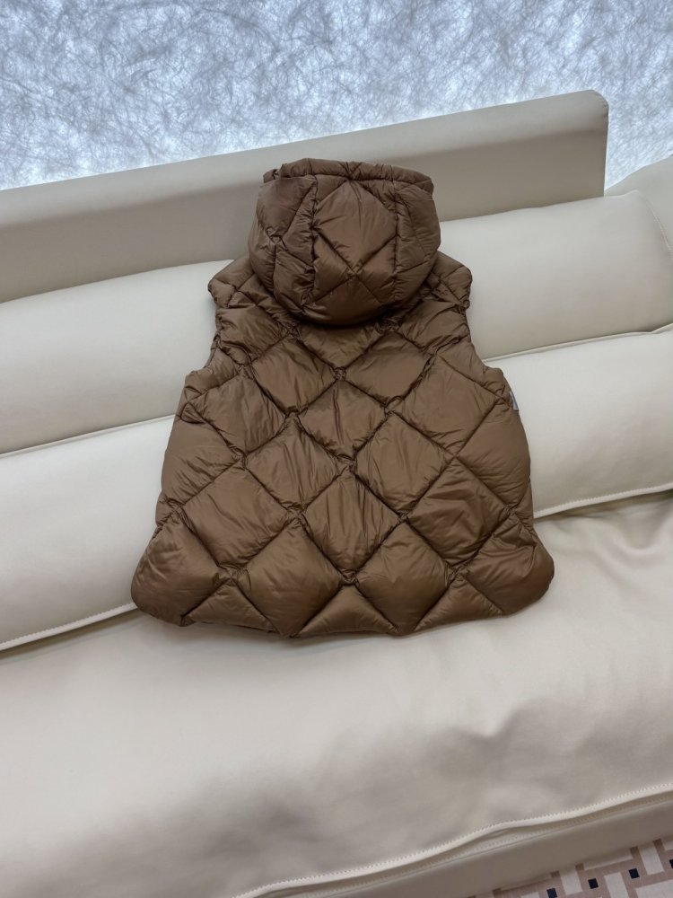 Жилетка жіноча фото 4