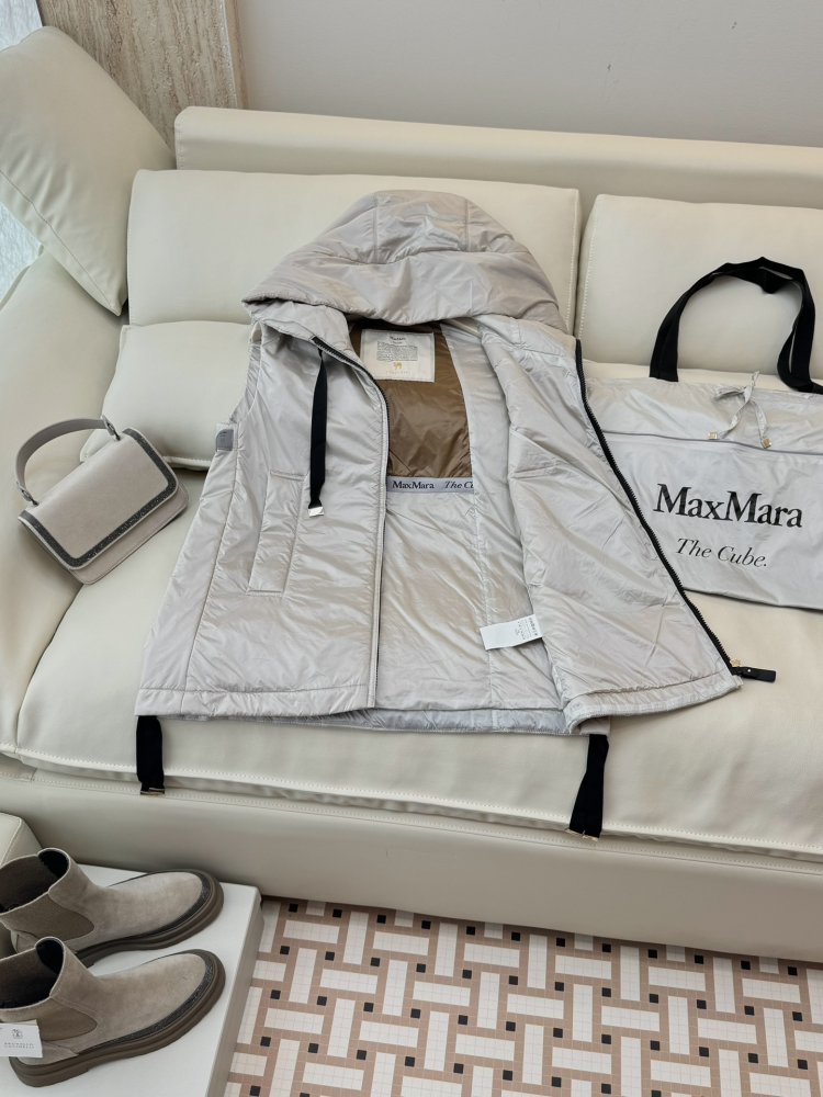 Жилетка жіноча фото 4