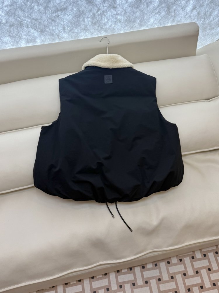 Vest women's фото 4