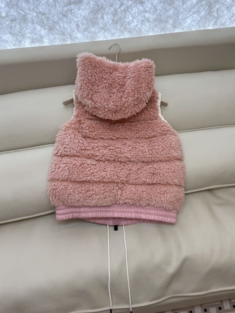 Жилетка жіноча фото 4