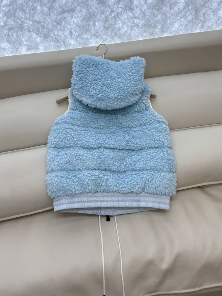 Жилетка женская фото 4