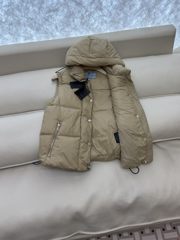 Жилетка жіноча фото 4