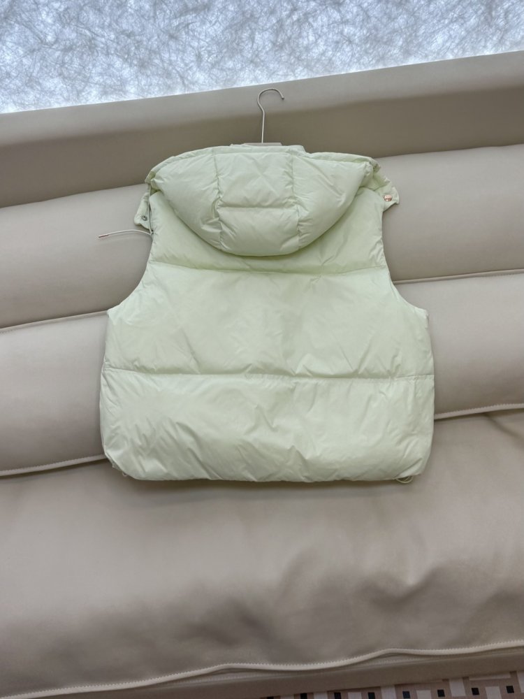 Жилетка жіноча фото 4