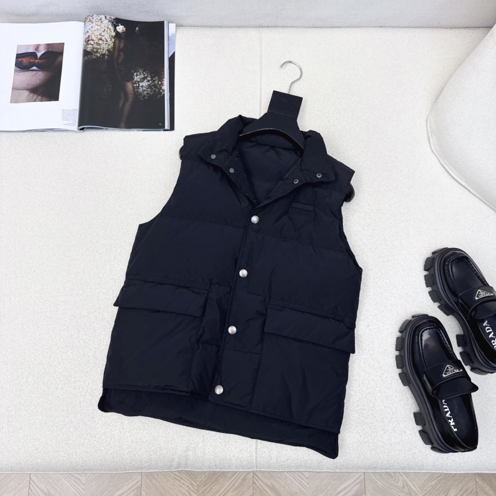 Жилетка женская фото 4