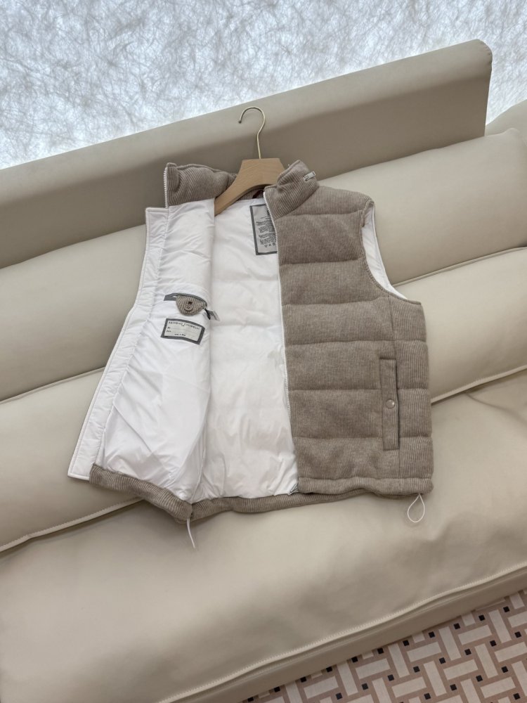 Жилетка женская фото 4