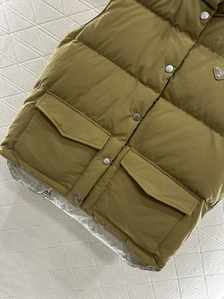 Жилетка женская фото 4