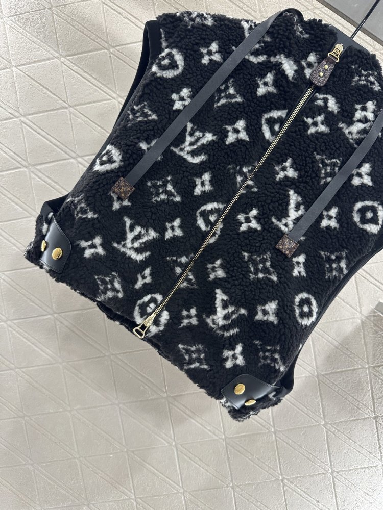 Жилетка женская фото 4