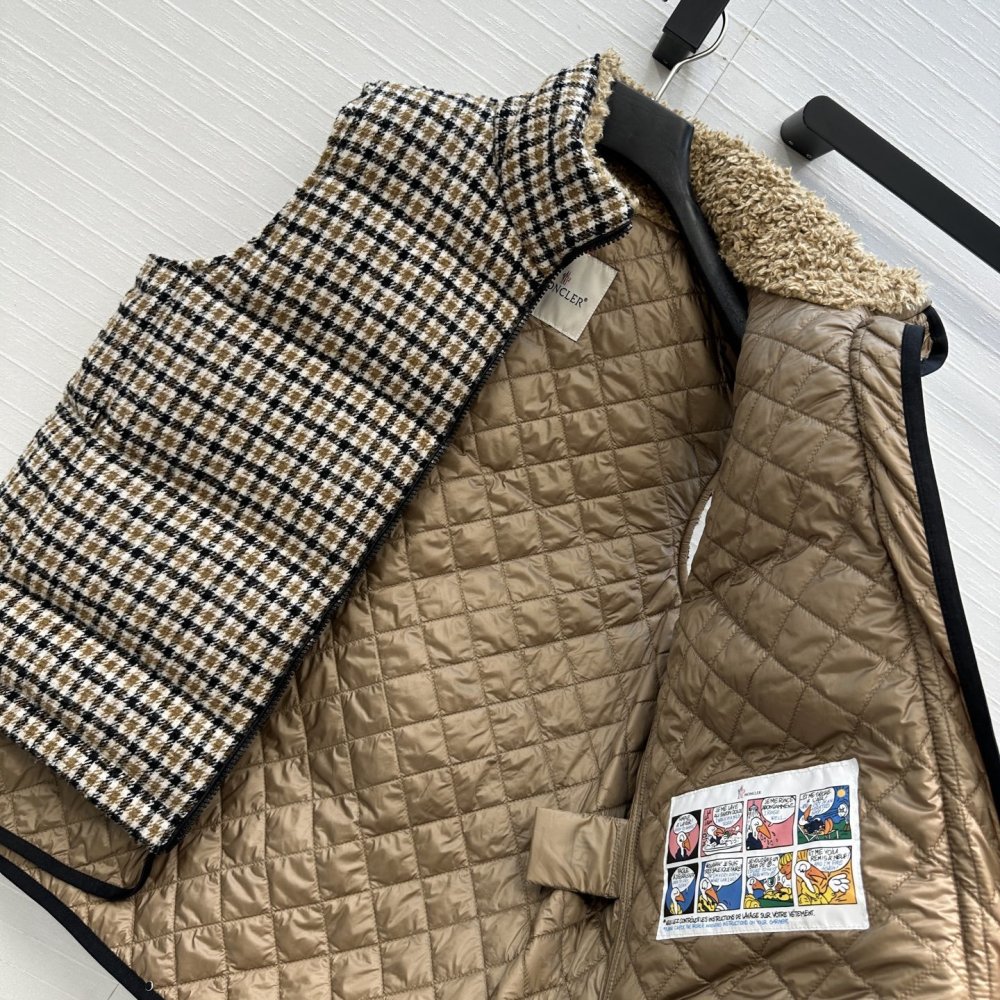 Vest women's фото 4