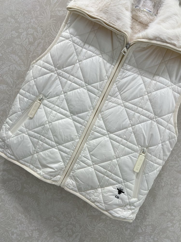 Жилетка женская фото 4