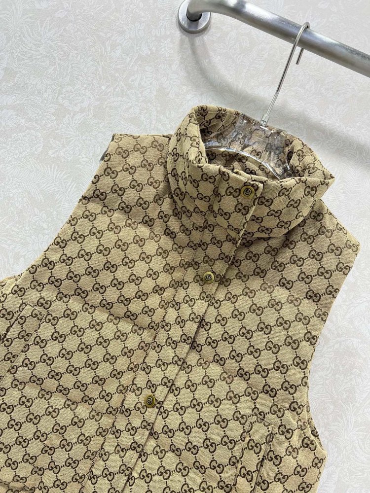 Жилетка жіноча фото 4