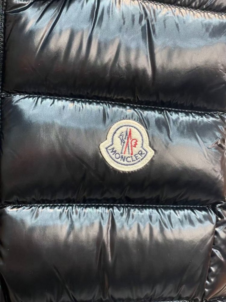 Жилетка женская фото 4