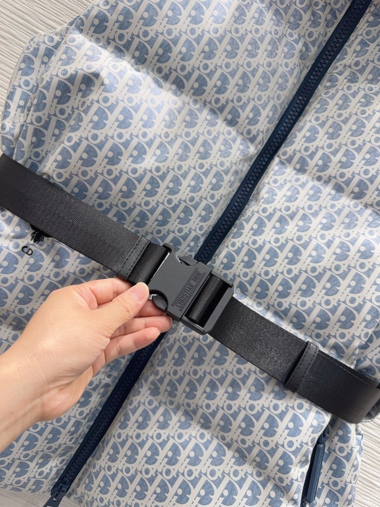 Жилетка женская фото 4