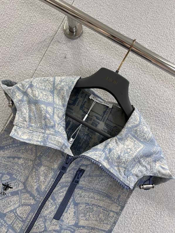 Жилетка жіноча фото 5