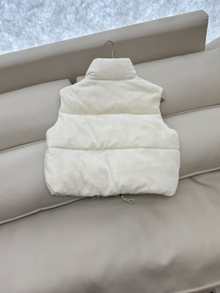 Жилетка женская фото 5