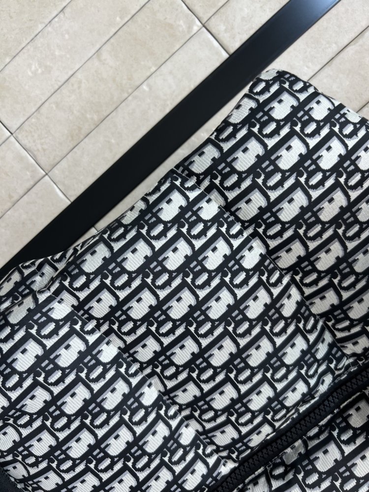 Жилетка женская фото 5