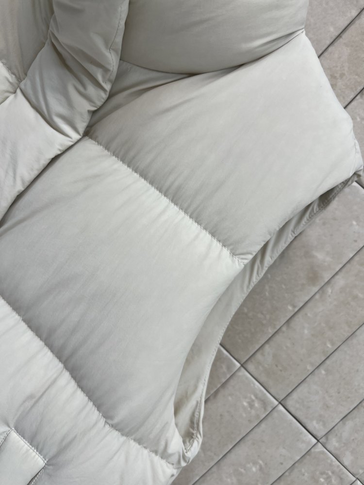 Vest women's фото 5