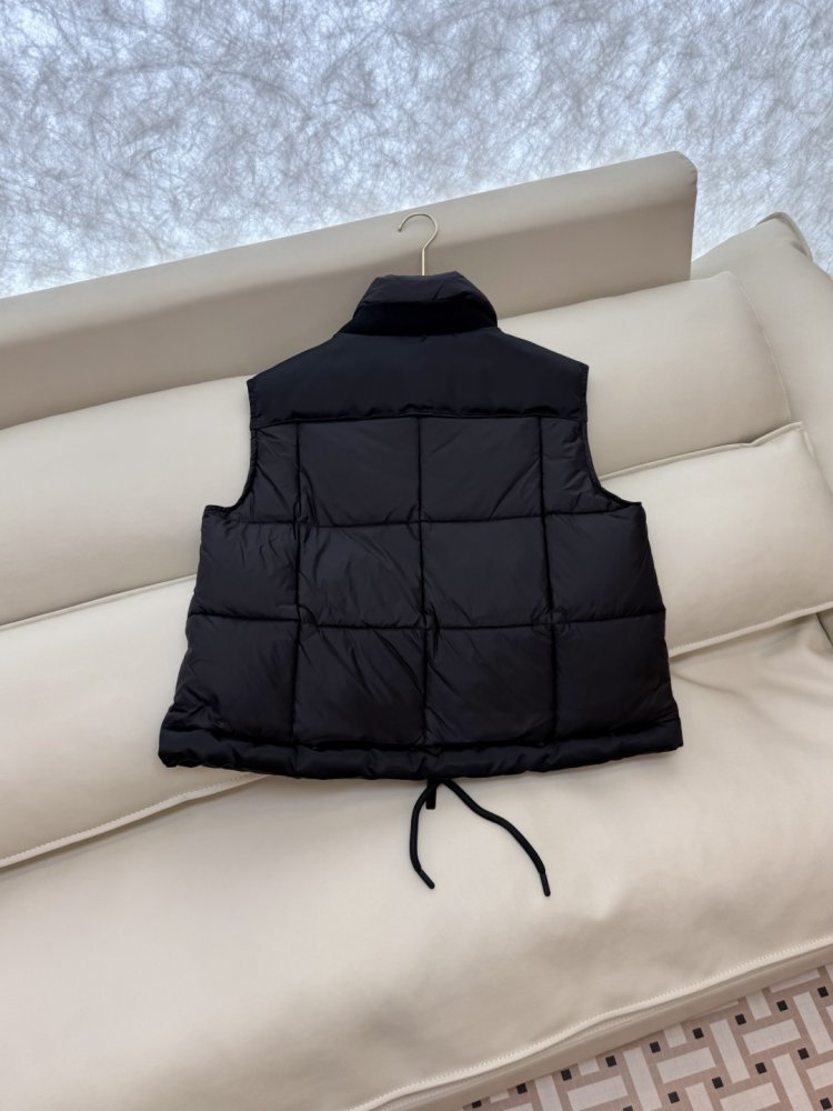 Vest women's фото 5