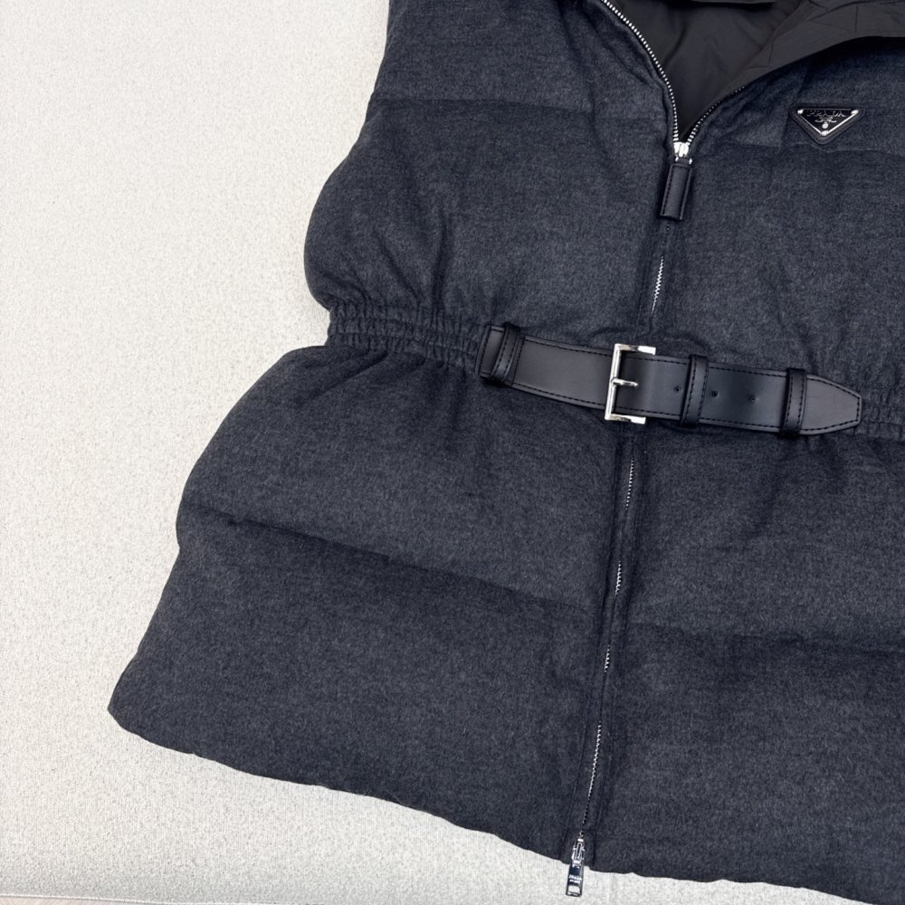 Vest women's фото 5