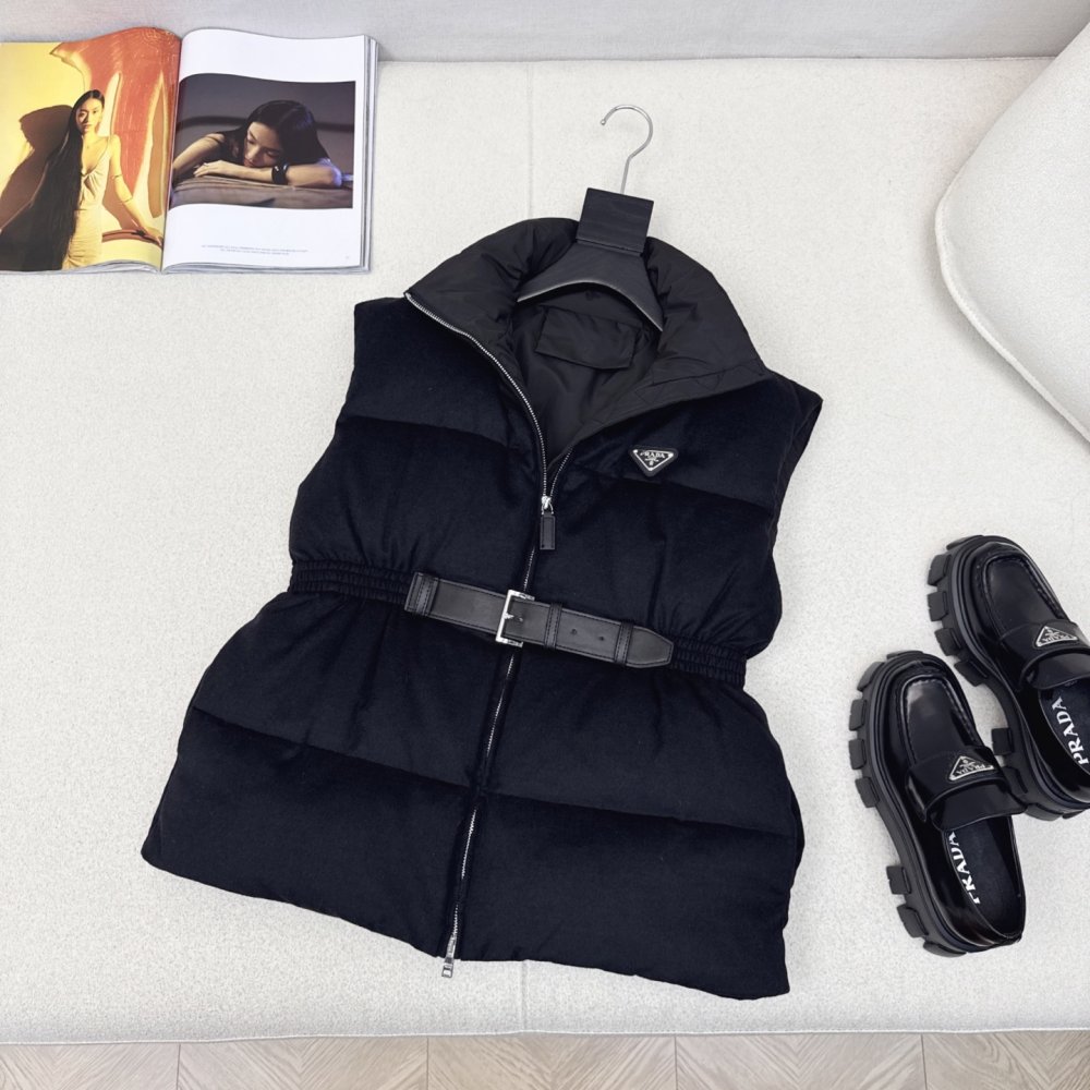 Жилетка жіноча фото 5